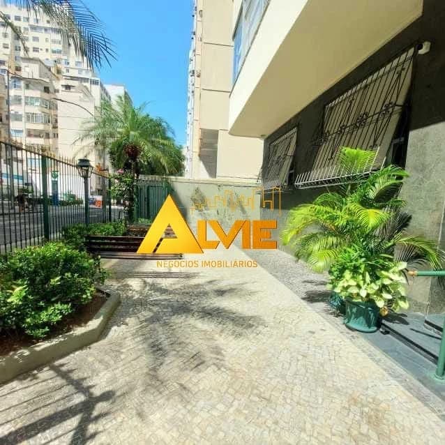 ALUGO APTO RIO DE JANEIRO FLAMENTO MOBILIADO 189 METROS. 3 QUARTOS AO LADO DO METRO