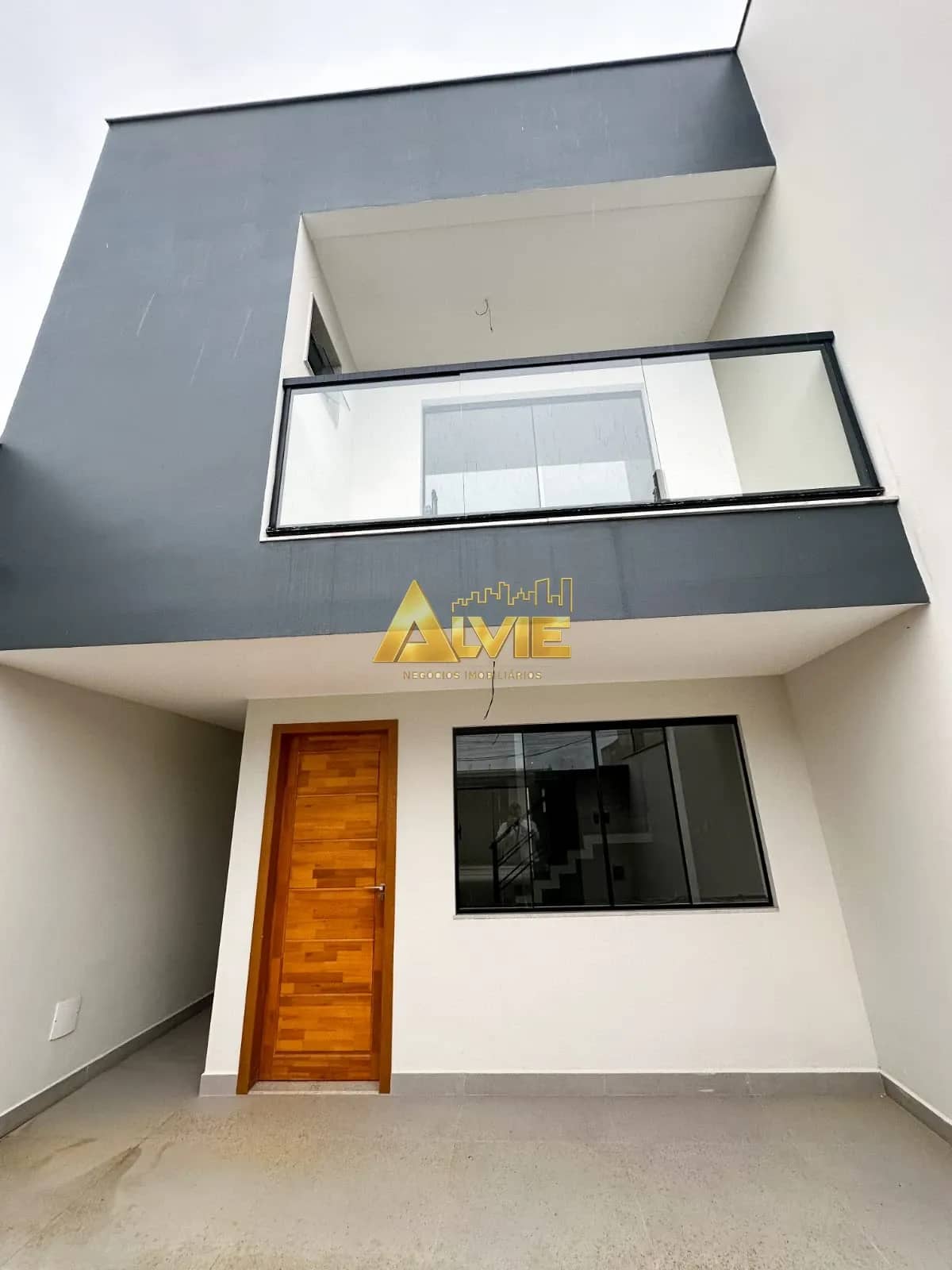 CASA DUPLEX NOVA - JARDIM VITÓRIA