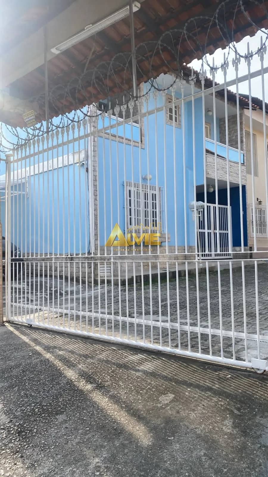 Casa Duplex em Condomínio na Taquara